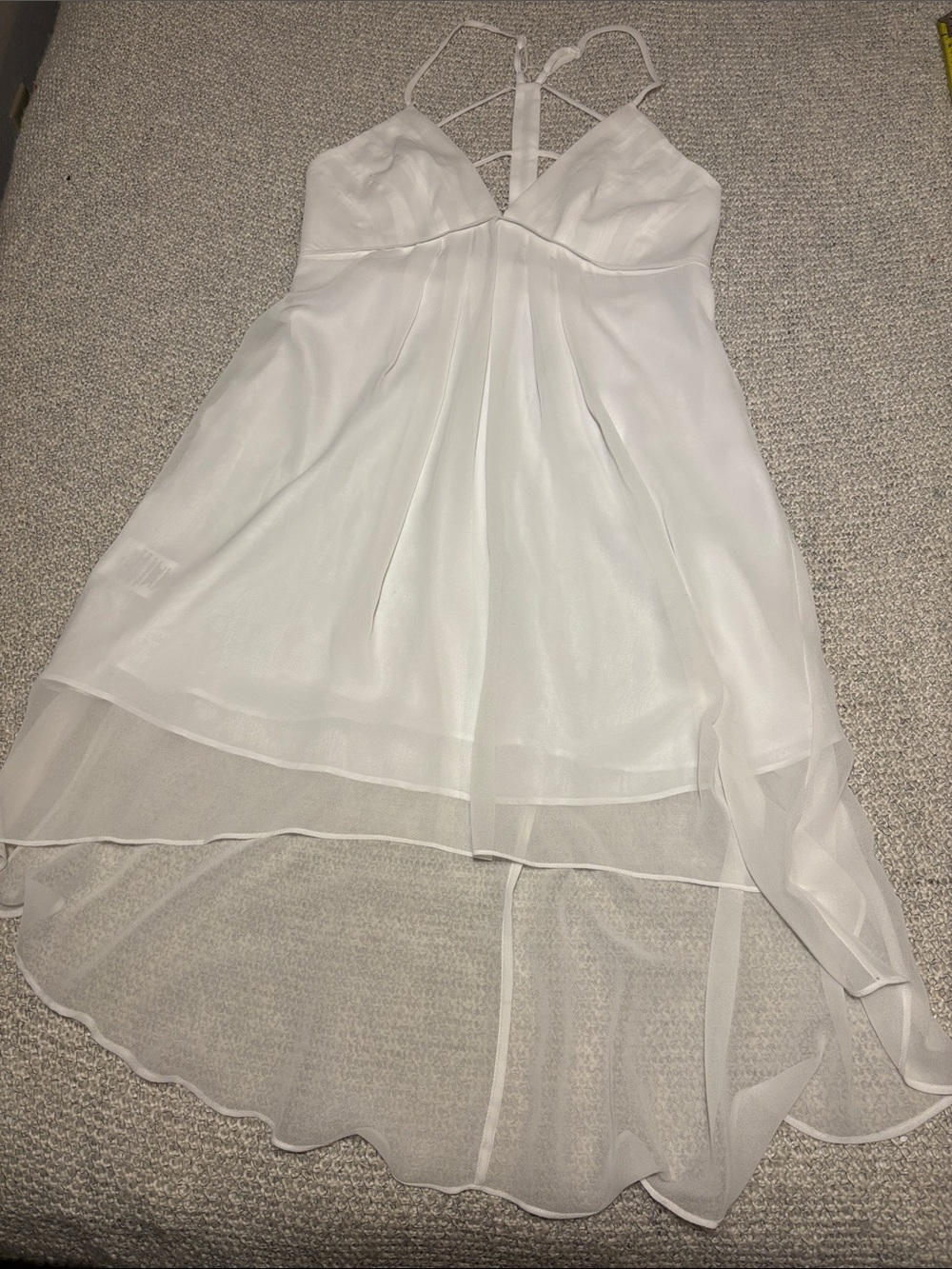 BCBGeneration White Strappy Back Cutout Chiffon High-Low Dress WO06Q555/DC1110 - Picture 3 of 13
